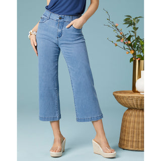 OMG ZoeyZip Wide Leg Capri Jeans - Medium Denim