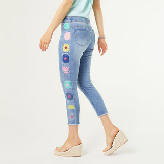 OMG Skinny Capri Jeans with Floral Side Embroidery - Light Denim