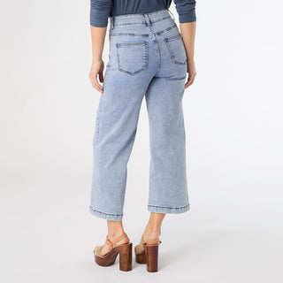 EverStretch Wide Leg Crop