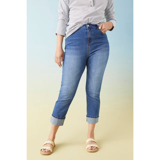 EverStretch High Rise Boyfriend Capri - Medium Denim