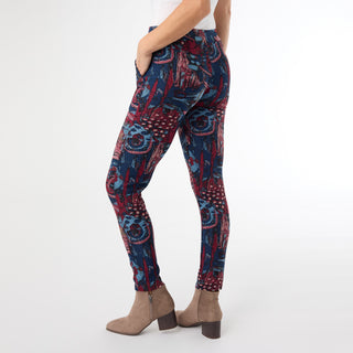 Printed Jasmine Zip Pocket Legging - Merlot/Navy