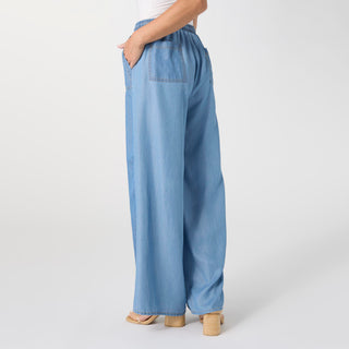 Khloe Chambray Pant with Pockets - Medium Denim