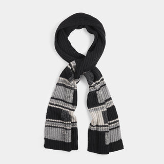 Bundle Up Scarf - Black