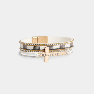 Believe Magnetic Bracelet - Winter White