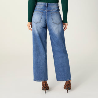 EverStretch Barrel Ankle with Side Inset - Medium Denim