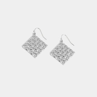 Whispers Pie Crust Dangle - Silver